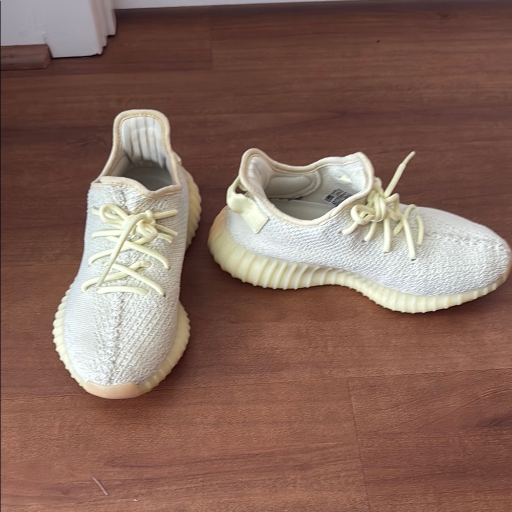 Adidas butter yellow YEEZY Cream Knit Sneakers